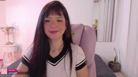 Sofa online show from 03-18-26, 08:23