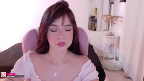 Snapshot of pau_cute chatting on 07-13-26, 04:37 Sofa online show from 07-13-26, 04:37