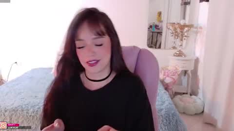 Snapshot of pau_cute chatting on 07-23-26, 08:40 Sofa online show from 07-23-26, 08:40