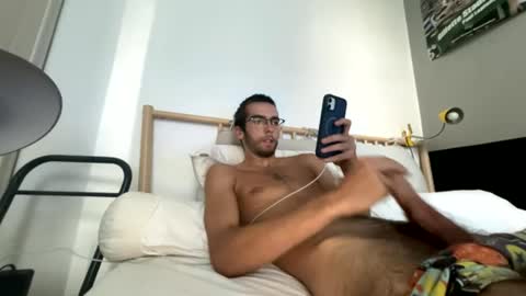 paul442386 online show from 07-25-26, 02:03