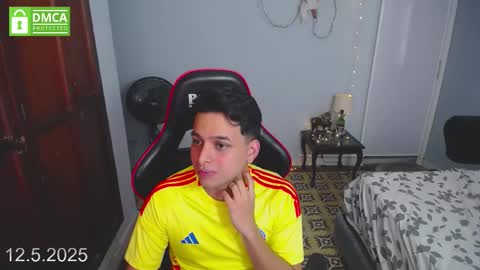 Snapshot of paul_crewe chatting on 12-05-25, 06:59 paul_crewe online show from 12-05-25, 06:59