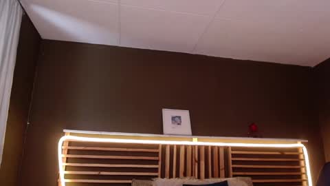 Paul online show from 11-09-25, 03:54