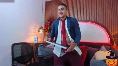 Paul Rivera online show from 10-31-25, 05:47