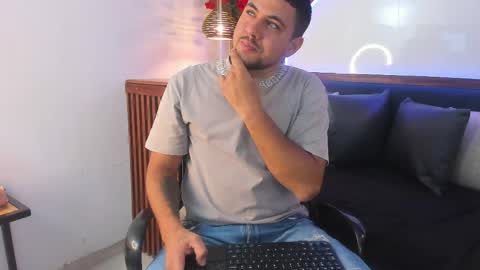 Paul Rivera online show from 04-23-26, 05:04