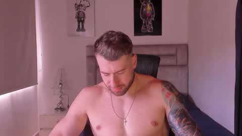 PAUL ROGER online show from 11-01-25, 05:37