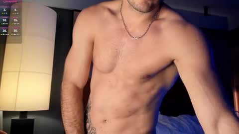 Snapshot of paul_rubini chatting on 07-11-26, 11:06 Paul online show from 07-11-26, 11:06