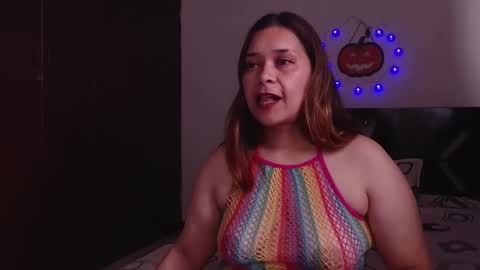 Snapshot of paula_anderson chatting on 10-16-25, 05:14 PAULA online show from 10-16-25, 05:14