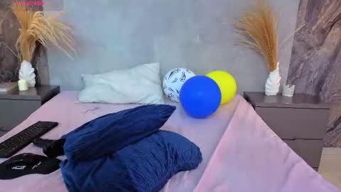 Paula online show from 06-27-26, 06:07