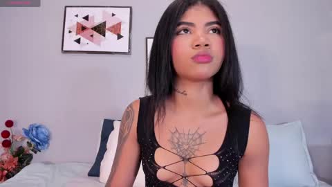 Pau online show from 05-12-26, 12:24