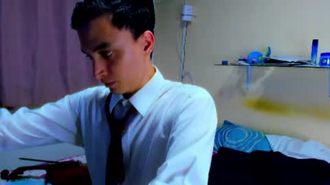 Snapshot of paulevans0204 chatting on 07-18-26, 01:21 paulevans0204 online show from 07-18-26, 01:21