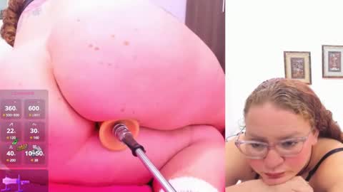 Snapshot of paulina_davis_ chatting on 01-22-25, 06:20 Paulina Davis online show from 01-22-25, 06:20