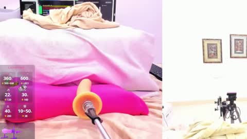 Snapshot of paulina_davis_ chatting on 02-01-25, 01:23 Paulina Davis online show from 02-01-25, 01:23