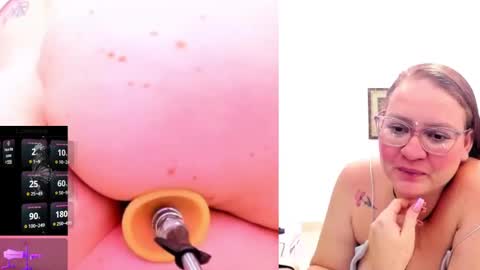 Snapshot of paulina_davis_ chatting on 03-07-25, 02:46 Paulina Davis online show from 03-07-25, 02:46