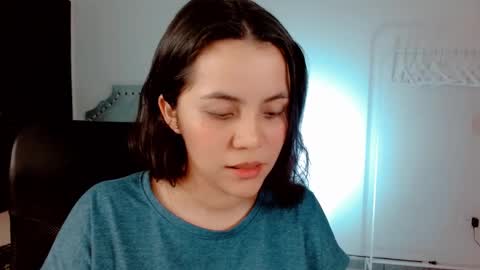 Paulina online show from 11-19-25, 10:32