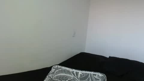 Paulina online show from 12-17-24, 09:38