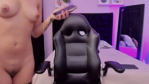 PAULINA  online show from 04-04-26, 09:45