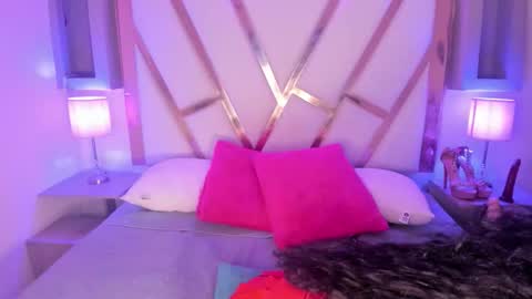   online show from 11-07-25, 08:53