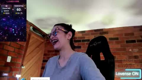 Paulina online show from 09-27-25, 03:33