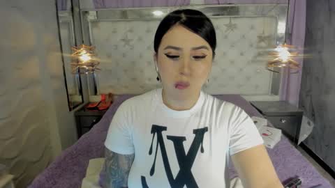 paulinabelen21 online show from 12-18-25, 03:23