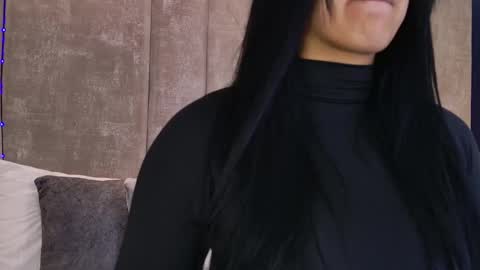 Paulina online show from 12-16-25, 11:04