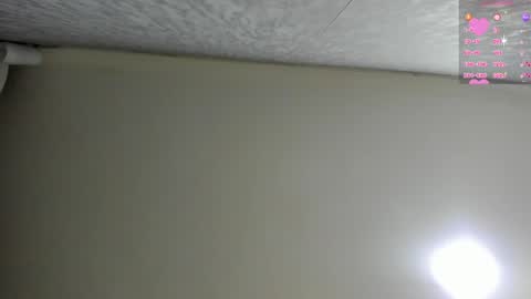 PaulinaSaennz online show from 04-27-26, 12:47