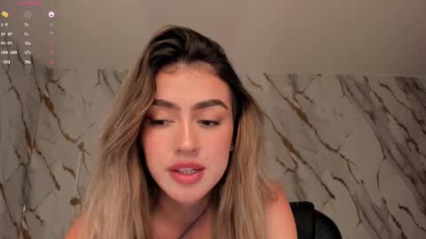 Snapshot of paulinasantosx chatting on 03-04-25, 10:27 Paulina Santos  online show from 03-04-25, 10:27