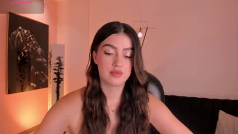 Paulina Santos  online show from 07-10-26, 08:00