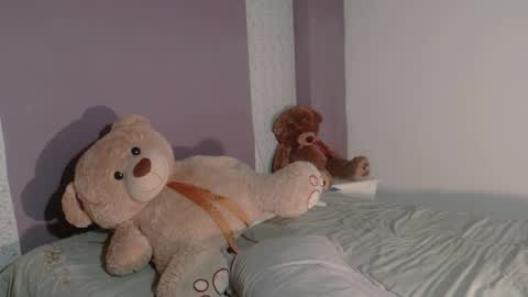 paulina online show from 01-17-26, 05:49