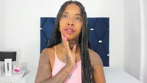 Snapshot of pauline_fox chatting on 10-05-25, 09:34 Pauline online show from 10-05-25, 09:34