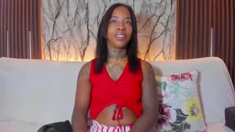 Snapshot of pauline_fox chatting on 11-03-25, 10:21 Pauline online show from 11-03-25, 10:21