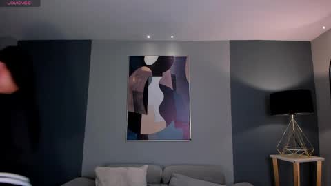Pauline Sanz online show from 05-17-26, 05:09