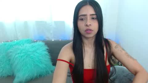 Paulina online show from 12-22-25, 04:15