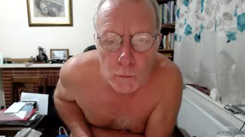 Snapshot of paull56r_ chatting on 12-20-25, 04:52 Hi Im Paul online show from 12-20-25, 04:52