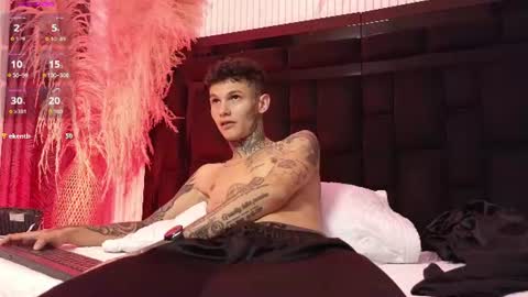 Paulo online show from 06-16-26, 04:48