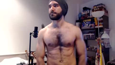 Snapshot of paulripped chatting on 06-10-26, 02:23 Paul online show from 06-10-26, 02:23