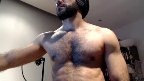 Snapshot of paulripped chatting on 07-01-26, 04:14 Paul online show from 07-01-26, 04:14