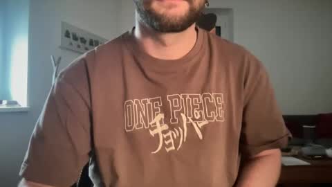 Snapshot of paulsimpsn chatting on 11-29-25, 12:41 love bush online show from 11-29-25, 12:41