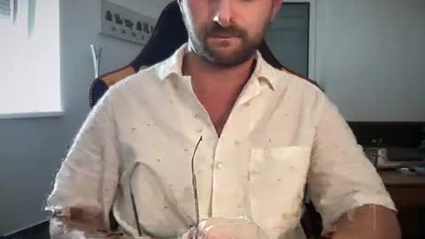love bush online show from 07-11-26, 02:53