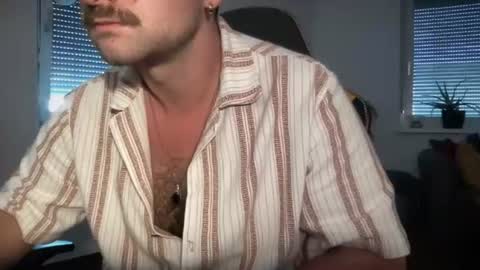 love bush online show from 07-21-26, 07:32
