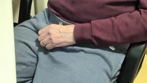 Snapshot of paultje7171 chatting on 02-01-25, 06:19 Paul online show from 02-01-25, 06:19