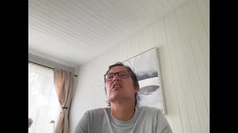 paulwill2377 online show from 09-08-25, 06:51