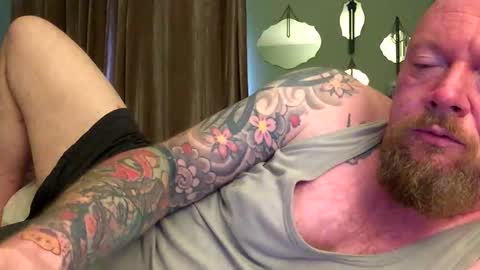 Snapshot of paulyb445 chatting on 09-20-25, 09:54 paulyb445 online show from 09-20-25, 09:54