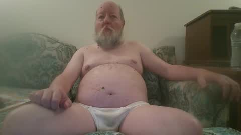 Snapshot of pavilionbill1 chatting on 03-06-26, 05:37 pavilionbill1 online show from 03-06-26, 05:37