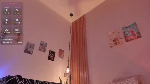 Snapshot of pawggirl18 chatting on 07-28-26, 04:39 Dani online show from 07-28-26, 04:39