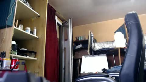 Snapshot of pc8474408 chatting on 07-08-26, 10:36 pc8474408 online show from 07-08-26, 10:36