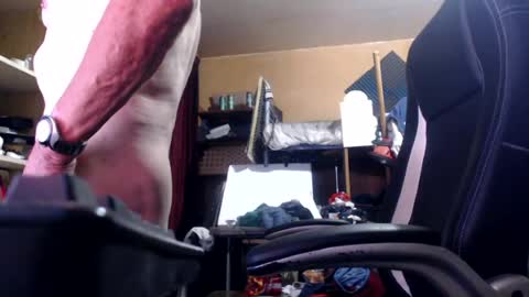 Snapshot of pc8474408 chatting on 07-14-26, 03:44 pc8474408 online show from 07-14-26, 03:44