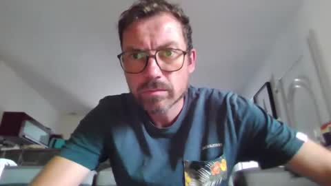 Snapshot of pchittt chatting on 07-19-26, 04:54 pchittt online show from 07-19-26, 04:54