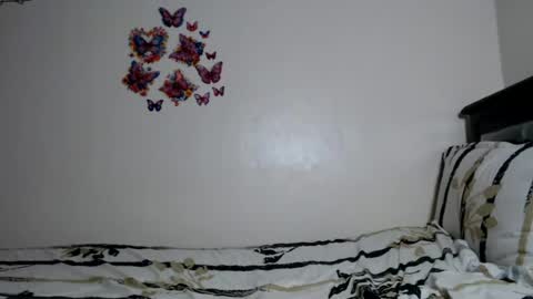 Snapshot of peacewaterrs chatting on 07-19-26, 06:17 Waters online show from 07-19-26, 06:17