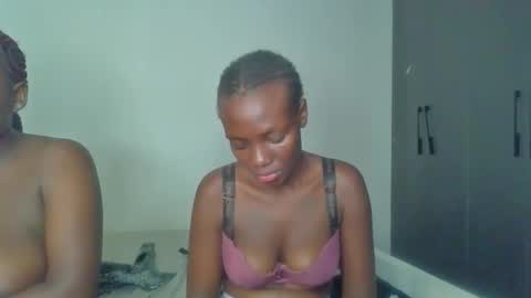 peach_ebonny online show from 05-09-26, 01:49