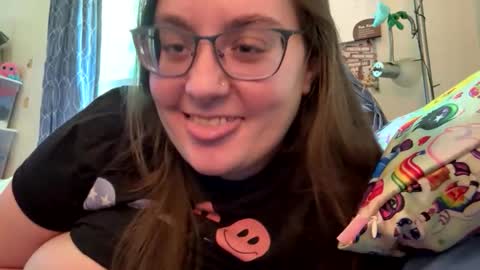 peachesbestfriend online show from 05-14-26, 05:53